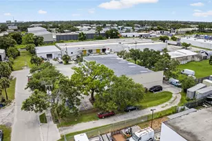 2239 15th St, Sarasota, FL 34237 - Photo 40