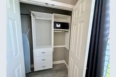 4350 Chatham Drive #E307, Longboat Key, FL 34228 - Photo 22