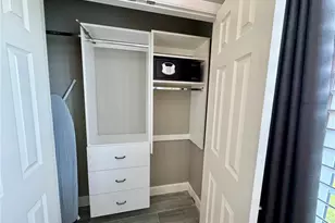 4350 Chatham Dr, Longboat Key, FL 34228 - Photo 22