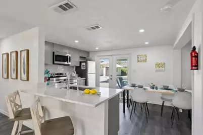 5332 Nutmeg Avenue, Sarasota, FL 34231 - Photo 4