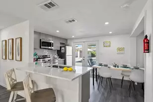 5332 Nutmeg Ave, Sarasota, FL 34231 - Photo 4