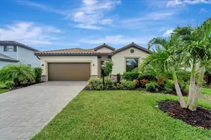 5327 Coral Reef Wy, Bradenton, FL 34211 - Photo 4