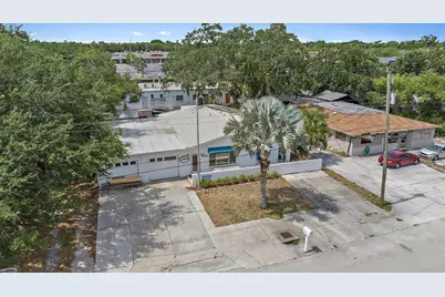 4242 McIntosh Lane, Sarasota, FL 34232 - Photo 4