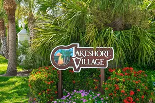4004 Wilshire Cir E, Sarasota, FL 34238 - Photo 36