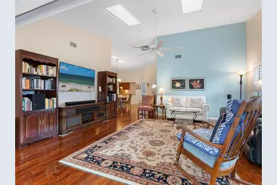4004 Wilshire Circle E #89, Sarasota, FL 34238 - Photo 4