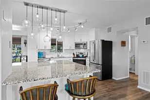 804 Poinsettia Ave, Ellenton, FL 34222 - Photo 10