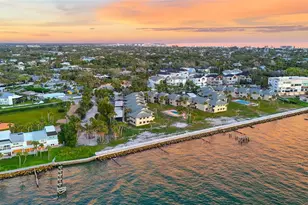 4660 Ocean Blvd, Sarasota, FL 34242 - Photo 56