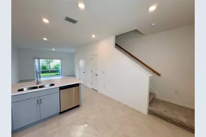 8576 Daybreak Street, Sarasota, FL 34241 - Photo 6