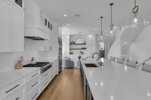 229 Willow Ave, Anna Maria, FL 34216 - Photo 16