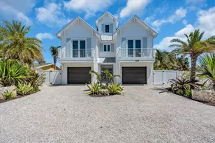 229 Willow Ave, Anna Maria, FL 34216 - Photo 1