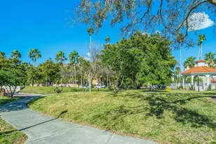 425 Cerromar Terrace, Venice, FL 34293 - Photo 74