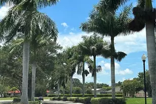 2308 Falcon Trace Ln, Nokomis, FL 34275 - Photo 4