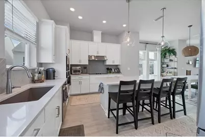 2353 Lindstrom Street, Sarasota, FL 34237 - Photo 14