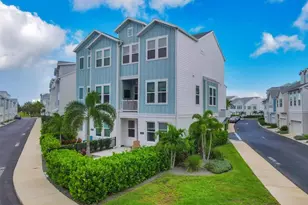 2353 Lindstrom St, Sarasota, FL 34237 - Photo 2