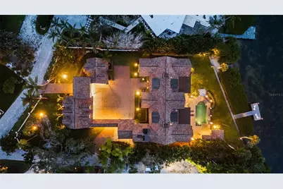 4315 Mangrove Place, Sarasota, FL 34242 - Photo 2