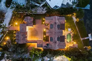 4315 Mangrove Pl, Sarasota, FL 34242 - Photo 2