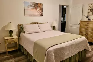 1825 Innisbrook Ln, Sarasota, FL 34234 - Photo 20