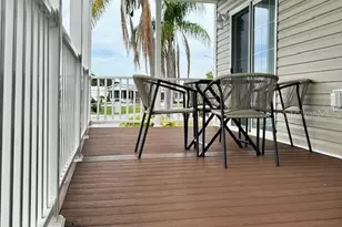 1825 Innisbrook Ln, Sarasota, FL 34234 - Photo 8