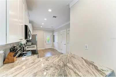 344 6th Street E, Bradenton, FL 34208 - Photo 18