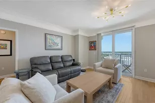 750 N Tamiami Trl, Sarasota, FL 34236 - Photo 8