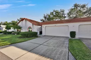 4121 Vallarta Ct, Sarasota, FL 34233 - Photo 2