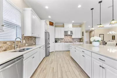 4622 Benito Court, Bradenton, FL 34211 - Photo 8