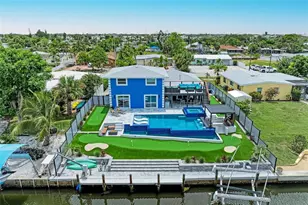 310 Bryn Mawr Island, Bradenton, FL 34207 - Photo 1