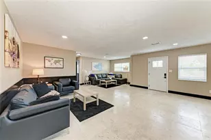 310 Bryn Mawr Island, Bradenton, FL 34207 - Photo 10