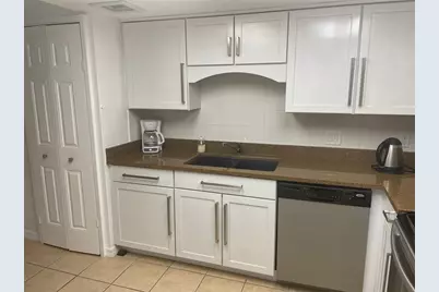 1 Key Capri #104W, Treasure Island, FL 33706 - Photo 12