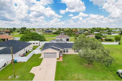 421 Tropicana Parkway E, Cape Coral, FL 33909 - Photo 2