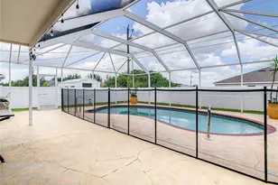 421 Tropicana Pkwy E, Cape Coral, FL 33909 - Photo 8