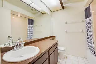 1203 Tallywood Dr, Sarasota, FL 34237 - Photo 26