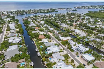 212 Oak Avenue, Anna Maria, FL 34216 - Photo 1