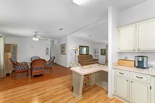 1117 Paradise Dr, The Villages, FL 32159 - Photo 12