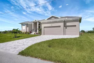 10812 McAlester Cir, Port Charlotte, FL 33981 - Photo 2