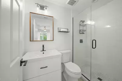 307 57th Street, Holmes Beach, FL 34217 - Photo 12