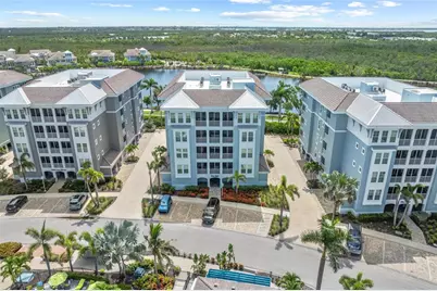 387 Aruba Circle #301, Bradenton, FL 34209 - Photo 4