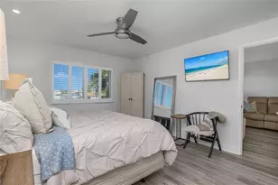 730 W Elkcam Cir, Marco Island, FL 34145 - Photo 24
