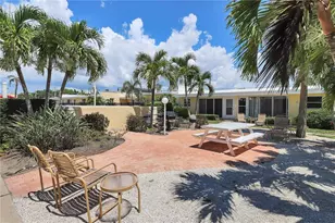 6006 Midnight Pass Rd, Sarasota, FL 34242 - Photo 28