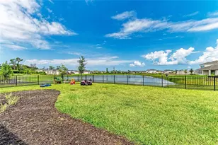 9109 Radiant Cir, Sarasota, FL 34241 - Photo 64