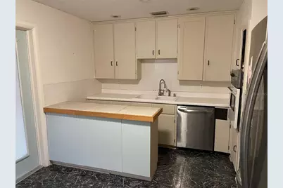 2415 Pelican Drive, Sarasota, FL 34237 - Photo 4