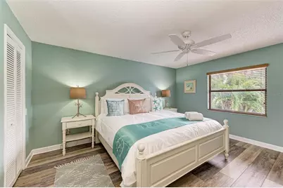 304 74th Street #B, Holmes Beach, FL 34217 - Photo 18