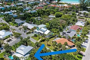 304 74th St, Holmes Beach, FL 34217 - Photo 2