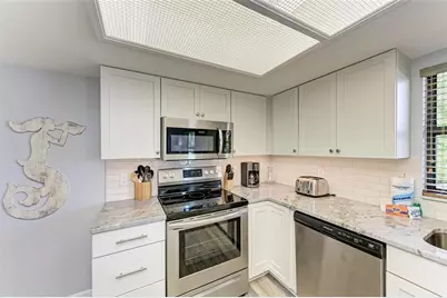 304 74th Street #B, Holmes Beach, FL 34217 - Photo 22