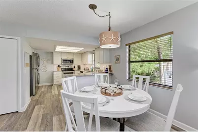 304 74th Street #B, Holmes Beach, FL 34217 - Photo 4