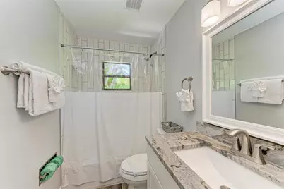 304 74th Street #B, Holmes Beach, FL 34217 - Photo 14