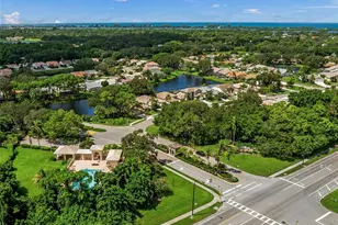 4098 Westbourne Cir, Sarasota, FL 34238 - Photo 36