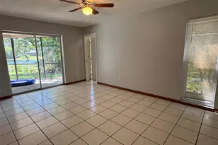 4256 King Richard Ln, Sarasota, FL 34232 - Photo 10