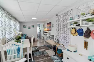 1100 University Pkwy, Sarasota, FL 34234 - Photo 8