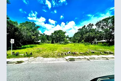 1108 19th Street W, Bradenton, FL 34205 - Photo 2